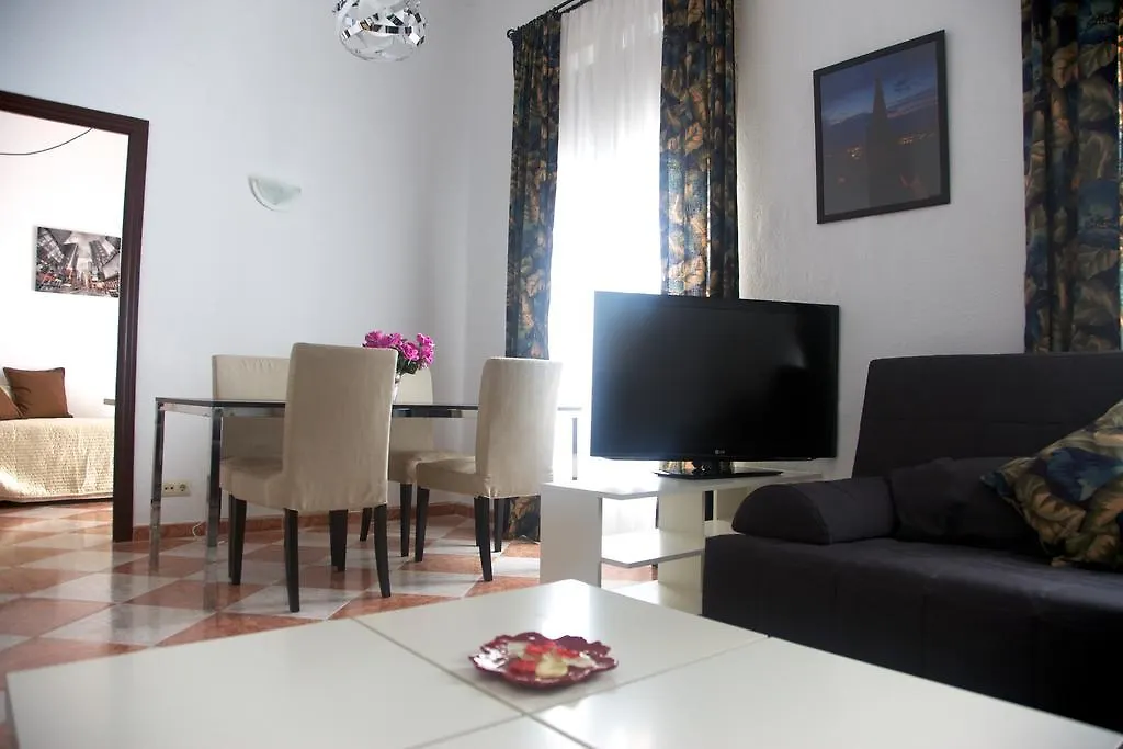 Apartamentos Plaza De Austria Cordoba Spain